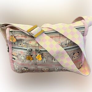 Harajuku Lovers Fatal Attraction Expandable Cat Print Bag EUC